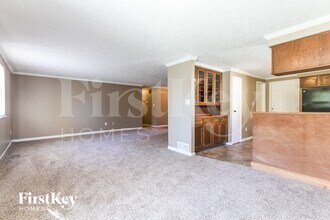 3735 Valley Lake Dr in Indianapolis, IN - Building Photo - Building Photo