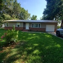 1107 Eicher Ave in Springdale, AR - Building Photo