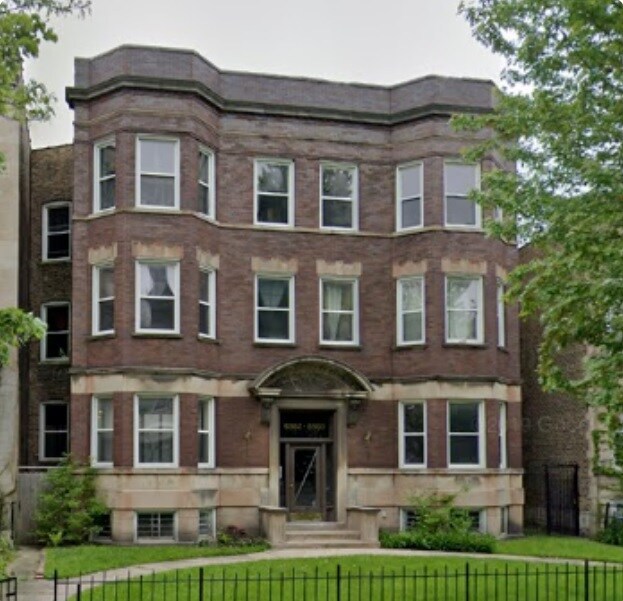 6360 S Greenwood Ave in Chicago, IL - Building Photo