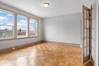 3821 S Kings Highway Blvd in St. Louis, MO - Building Photo - Building Photo