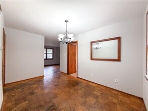 5301 E David Langan Dr in Mobile, AL - Building Photo - Building Photo