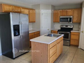 10316 River Bream Dr in Riverview, FL - Foto de edificio - Building Photo