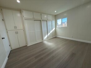 5110 Harold Way in Los Angeles, CA - Building Photo - Building Photo
