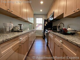 1699 Cambridge St, Unit #12A in Cambridge, MA - Building Photo