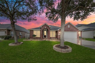 2506 Spring Landing Dr in Pearland, TX - Building Photo - Building Photo