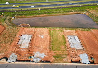 Towne Center in Hampton, GA - Building Photo - Building Photo