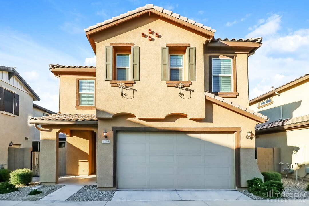 1169 N 163rd Dr in Goodyear, AZ - Building Photo