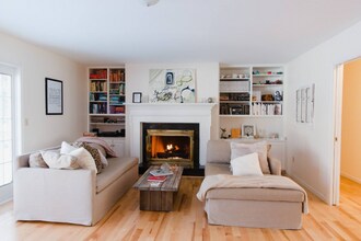 6 Brownell Way in South Burlington, VT - Building Photo - Building Photo