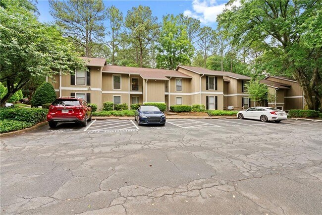 5137 Roswell Rd NE in Atlanta, GA - Building Photo - Building Photo