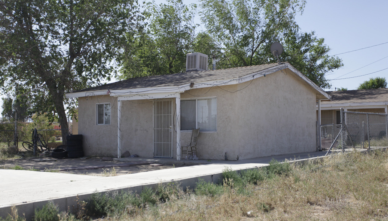 11841 Brockman Ave in Adelanto, CA - Building Photo