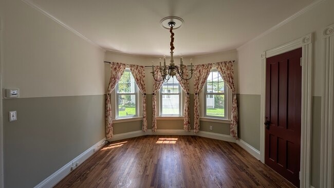 property at 16 Glen Rd