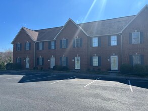 1709 Cherokee Rd in Johnson City, TN - Building Photo - Building Photo
