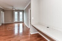 12001 Market St photo'