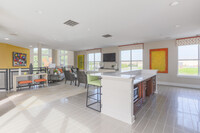 Two Hundred West in Virginia Beach, VA - Building Photo - Interior Photo