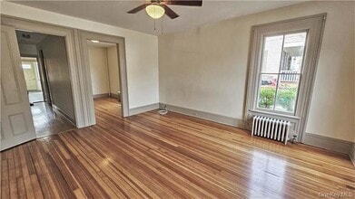 23 Prospect Ave in Goshen, NY - Building Photo - Building Photo