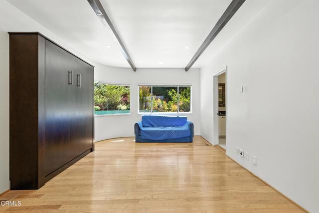 7772 Torreyson Dr in West Hollywood, CA - Foto de edificio