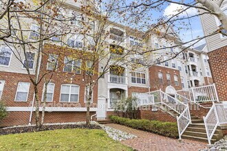 5108 Donovan Dr in Alexandria, VA - Building Photo - Building Photo