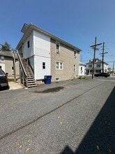 302 N Queen St, Unit A in Littlestown, PA - Building Photo - Building Photo