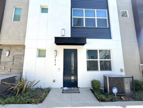 7814 Paxton Pl in Rancho Cucamonga, CA - Building Photo - Building Photo