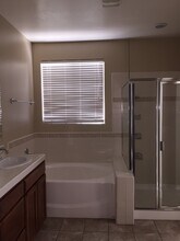 6301 W Whitley Ave in Visalia, CA - Building Photo - Building Photo