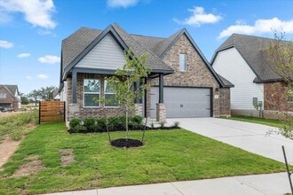 316 Keefer, Unit 568 in Kyle, TX - Building Photo - Building Photo