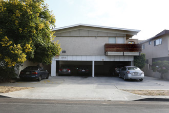 3618 Vinton Ave in Los Angeles, CA - Foto de edificio - Building Photo