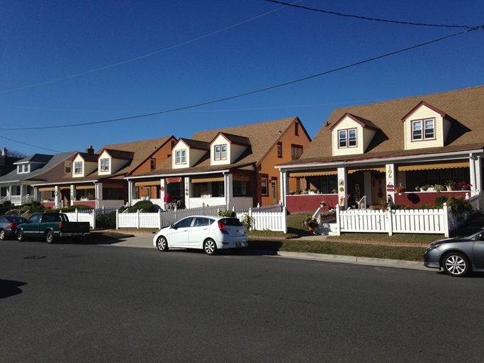 104-110 4th Ave in Bradley Beach, NJ - Building Photo