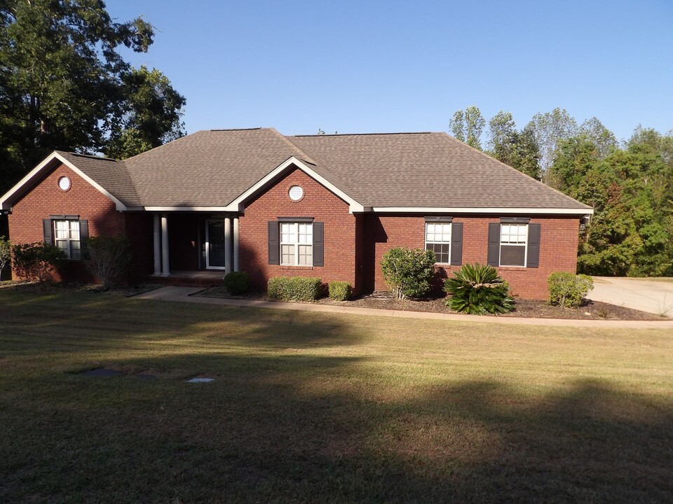 116 Riverwood Dr in Enterprise, AL - Building Photo