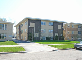 2025-2027 N 19th Ave Apartments