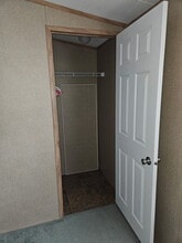 200 S Pike St in Shinnston, WV - Building Photo - Building Photo