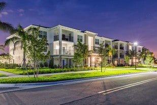 The Reserve at Vero Beach in Vero Beach, FL - Building Photo