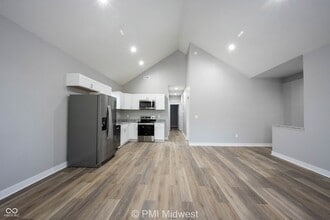 2931 N Capitol Ave in Indianapolis, IN - Building Photo - Building Photo
