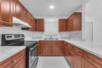 1541 NW 1st Ct in Miami, FL - Building Photo - Building Photo