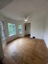 932 S 4th St, Unit Upper in Milwaukee, WI - Building Photo - Building Photo