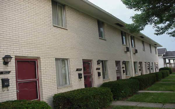 402-406 Bellaire Ave in Dayton, OH - Building Photo - Building Photo