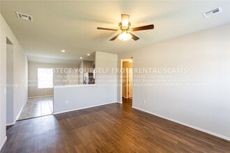 400 W Fitchberg St in Siloam Springs, AR - Building Photo - Building Photo