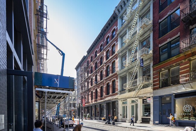 65 Mercer St in New York, NY - Building Photo - Building Photo