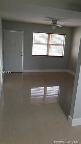 260 SW 8th St-Unit -3 & #5 in Pompano Beach, FL - Building Photo - Building Photo