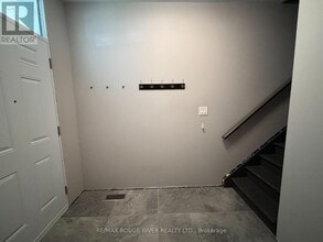 576 Bethune St in Peterborough, ON - Building Photo - Building Photo