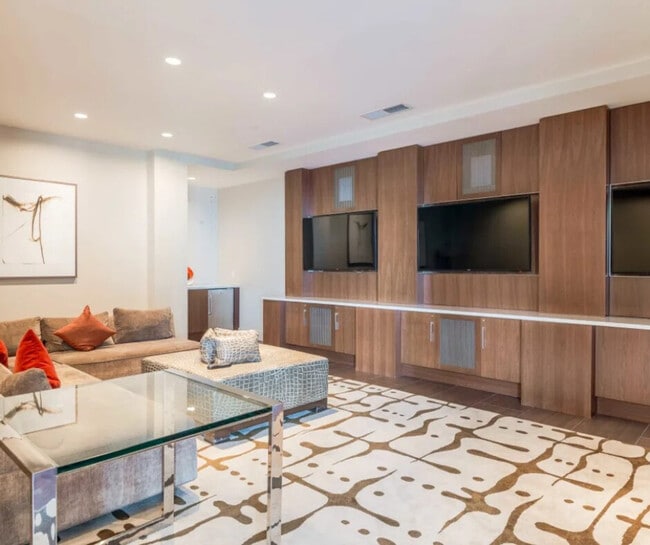 1125 S 21st St in Arlington, VA - Building Photo - Building Photo