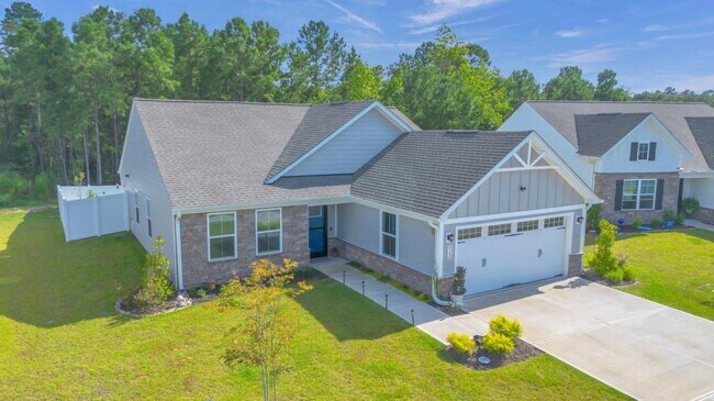 922 Daylily Cir in Navassa, NC - Building Photo - Building Photo
