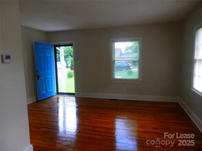 549 Bowman Rd in Charlotte, NC - Building Photo - Building Photo