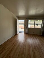 714 Pine St, Unit #3 in Santa Cruz, CA - Building Photo