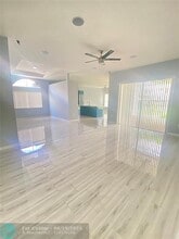 2039 SE 18th Ct in Homestead, FL - Building Photo - Building Photo