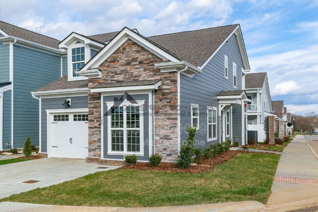 500 Acton Dr in Spring Hill, TN - Building Photo - Building Photo