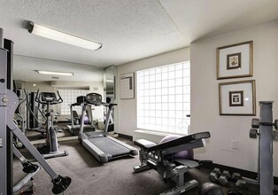 1239 Vermont Ave NW, Unit 1007 in Washington, DC - Building Photo - Building Photo