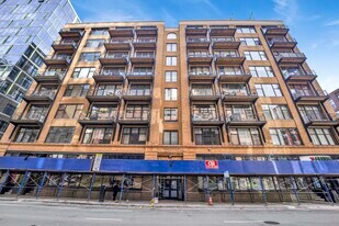 625 W Jackson Blvd, Unit 506 in Chicago, IL - Building Photo