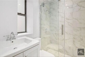 1 bedroom 1 bathroom w/ washer and dryer - 252 WEST 76 STREET, Unit 3C in New York, NY - Building Photo - Building Photo