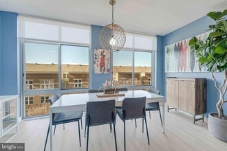 11990 Market St in Reston, VA - Building Photo - Building Photo