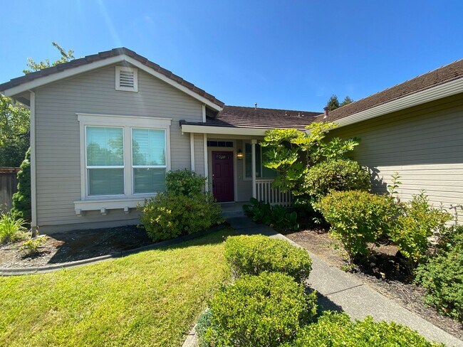 2749 Bent Tree Ct in Fairfield, CA - Building Photo - Building Photo
